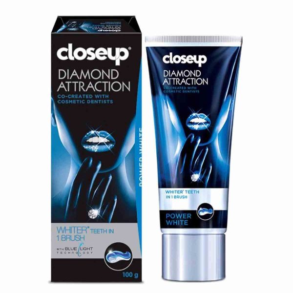 خمیر دندان الماس با تکنولوژی پرتو آبی کلوز آپ Closeup